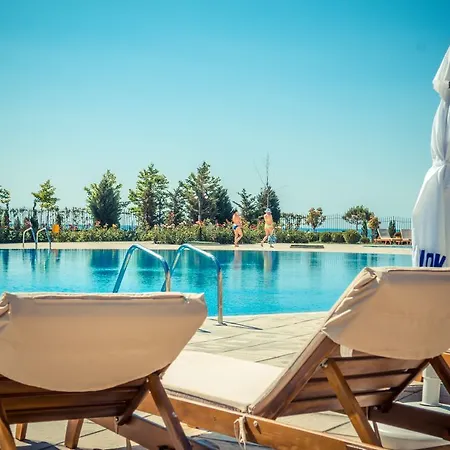 Prestige Fort Beach Διαμέρισμα Sveti Vlas