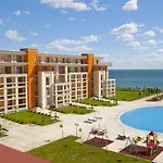 Prestige Fort Beach Apartment Sveti Vlas
