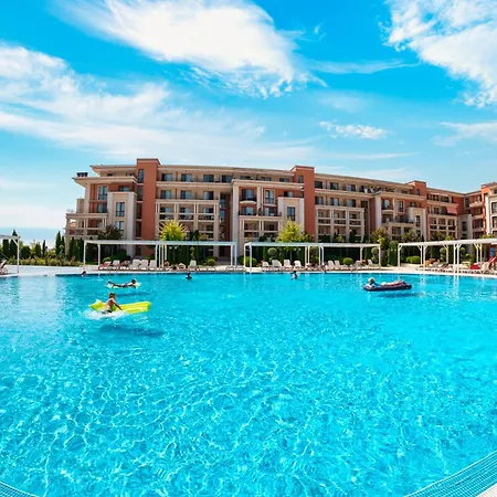 Prestige - Full Board Apartamento *