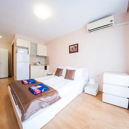 Daire Prestige - Full Board *
