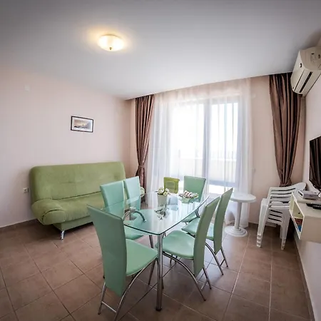 Apartman Prestige - Full Board Szveti Vlasz