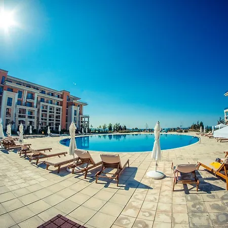 Prestige - Full Board Апартаменты Свети-Влас